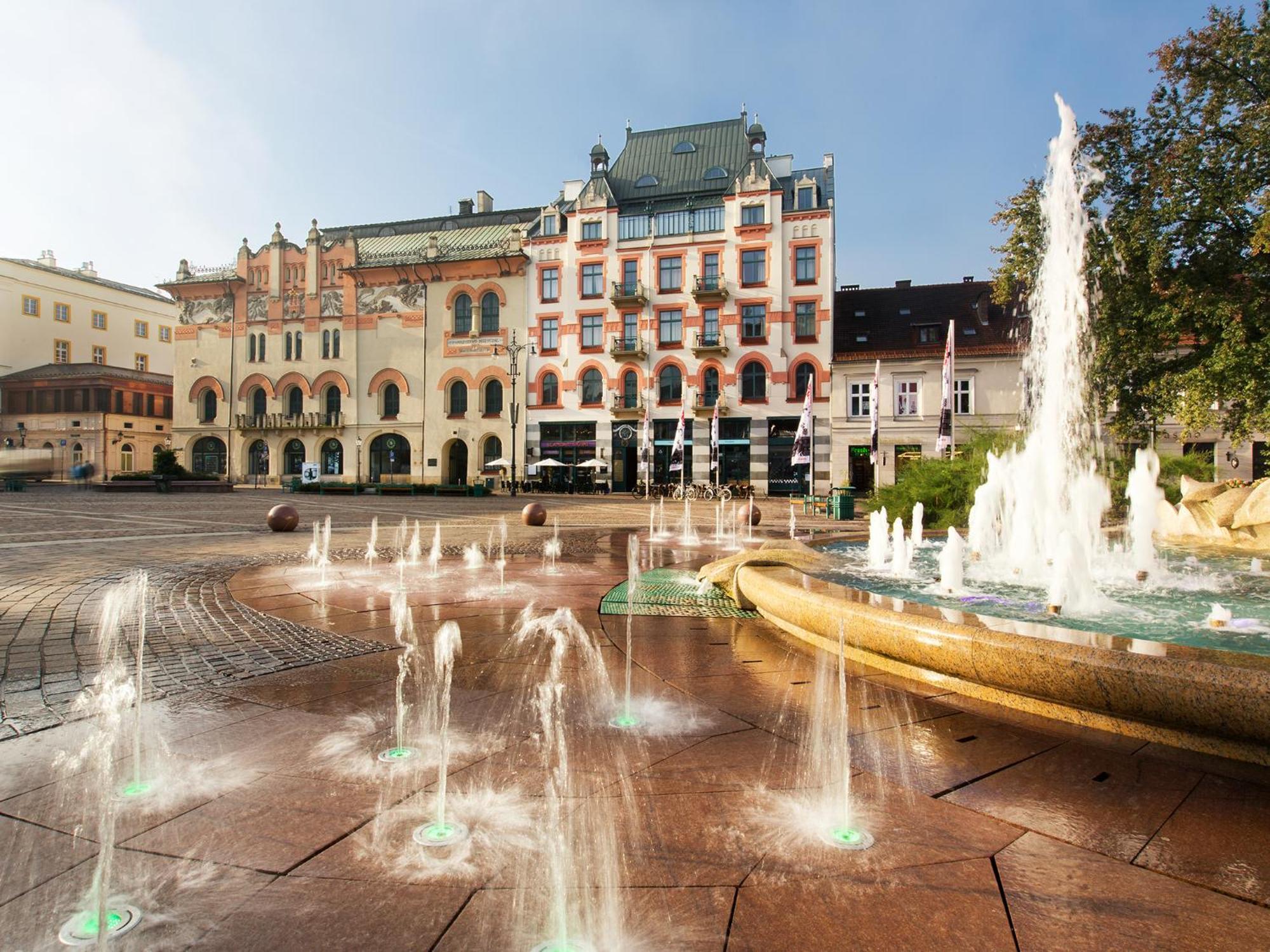 Top Hotels in Krakow Old Town for Every Traveler